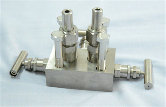 Industrial Chinese valve manifolds , of 3 way valve manifold pressure up to 6000psi