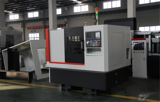 CK6136 CNC lathe machine automatic feeding device with hydraulic chuck