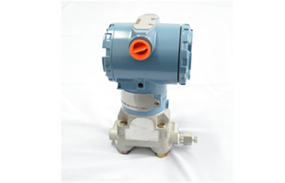Émetteur coplanaire Rosemount 3051CG de pression indiquée de plate-forme